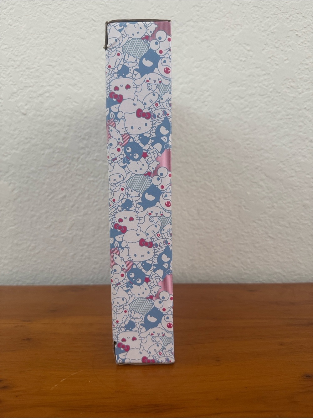 New Hello Kitty Clock Tabletop - Picture 4 of 9